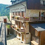 Historic Dwelling With Terrace In Sauris Apartment